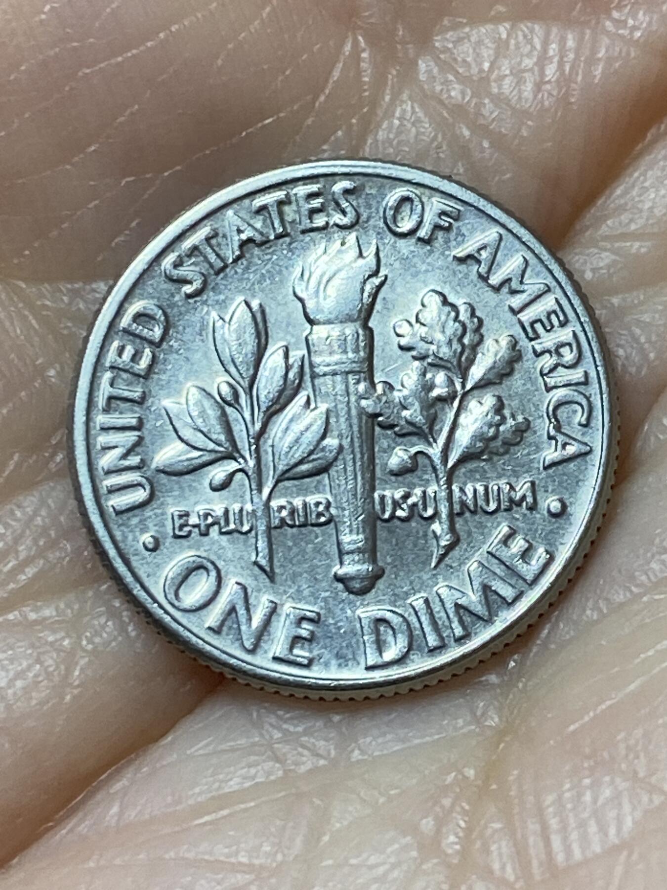 2025年第一百二十七场(总第一百五十三场）外国好品章牌、散币(免佣金) 美国🇺🇸1982年1角(罗斯福1角第二版，D标丹佛造)