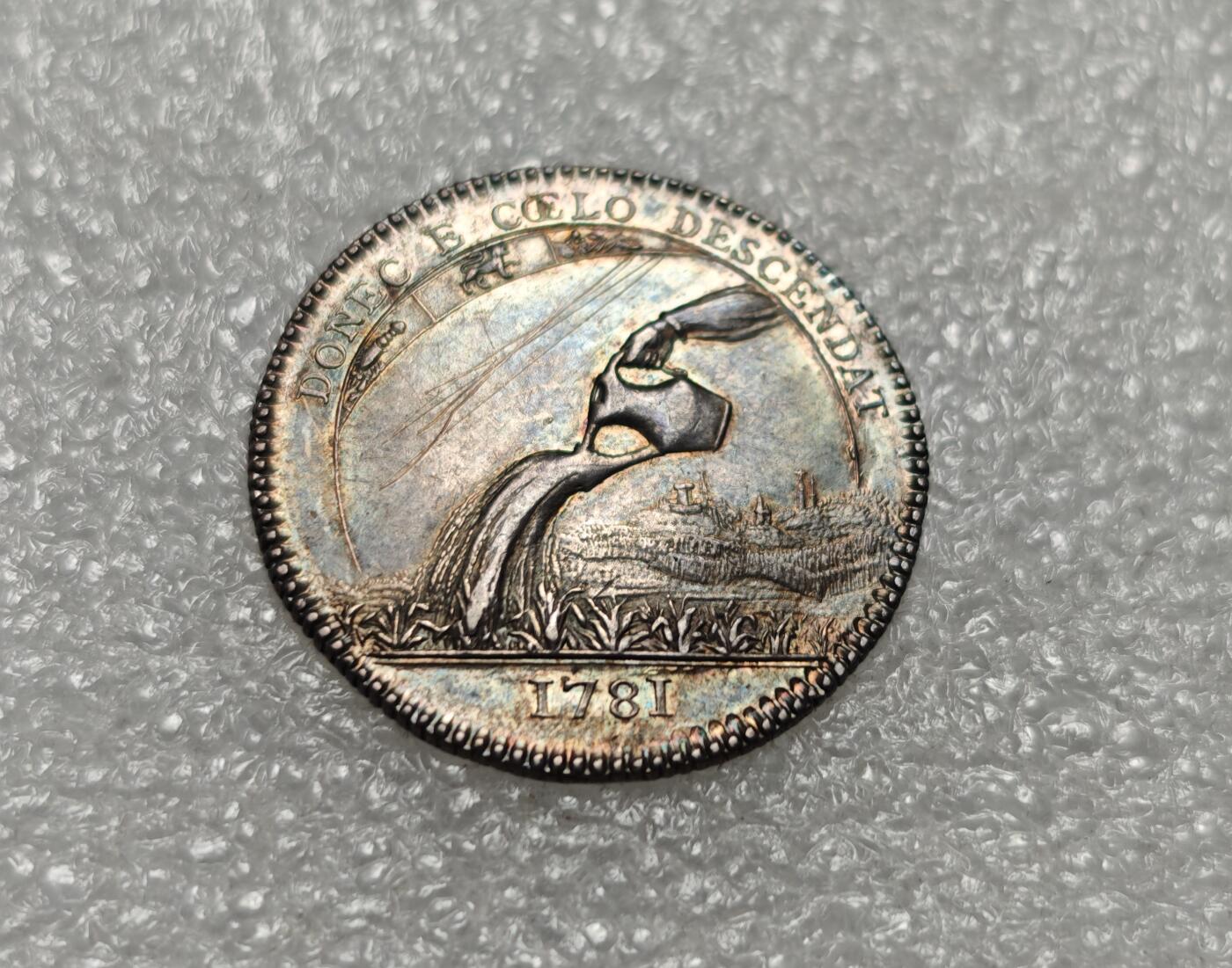 瓶子🏺第216期拍卖会  法国1781年共济会孤儿院JETON银质代币  稀少品种  好品带彩