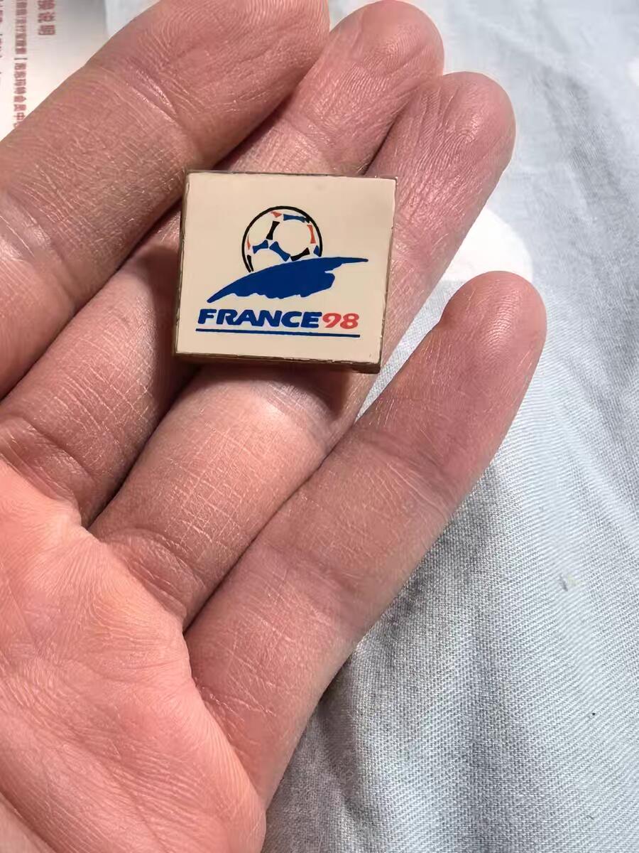 1998年法国世界杯足球赛纪念币之主办国发行版本