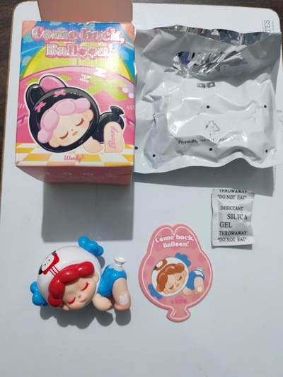 正版盲盒专场 - Wendy逃离地心小队系列迷你惊喜盒:草莓奶糖！