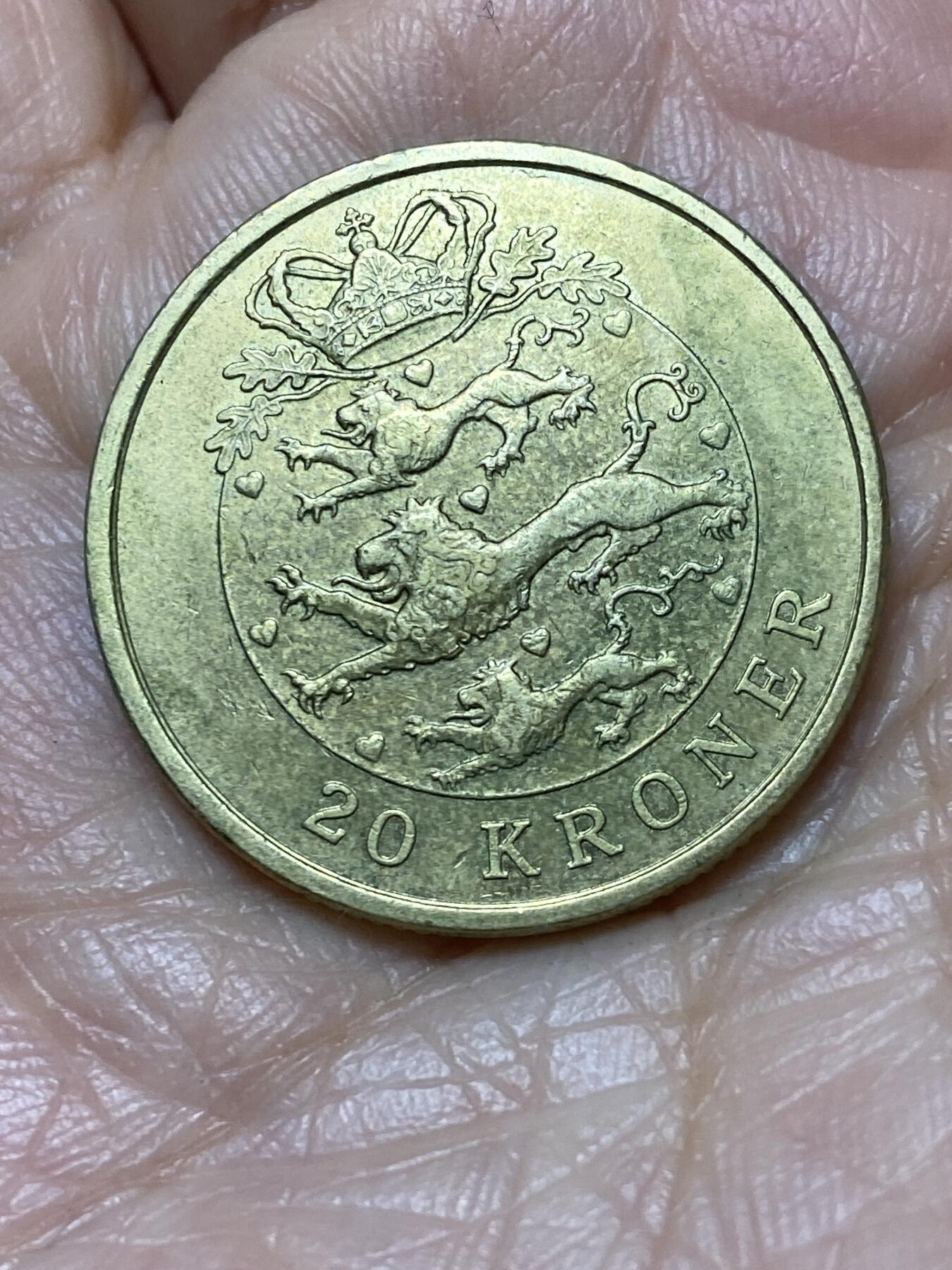 2025年第一百二十八场(总第一百五十四场）外国好品散币、邮币封和邮票场(免佣金) 丹麦🇩🇰2004年20克朗(玛格丽特二世第五版，无标)