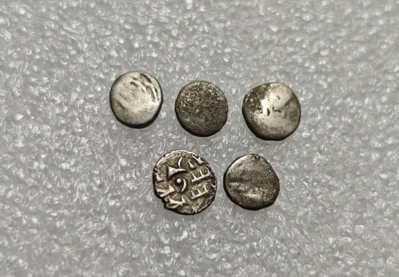 瓶子🏺第216期拍卖会  中亚国家打制银币5枚