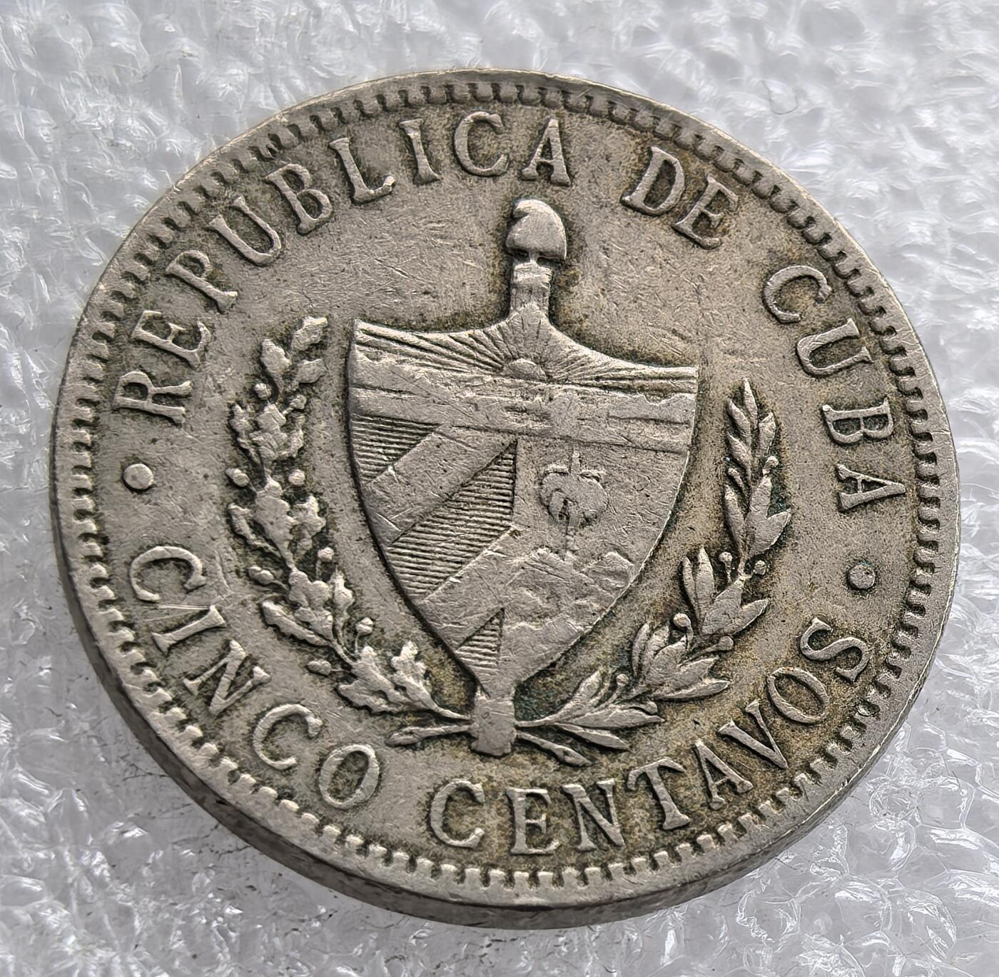 外国优质老铜币银币，周六九点倒数截拍，满百包邮，可寄存半年，喜欢朋友微信扫描二维码可直接参拍 古巴1920年五角星5分