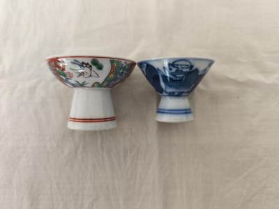 海外回流精品拍卖11.16 - 高脚酒杯两只右边有款