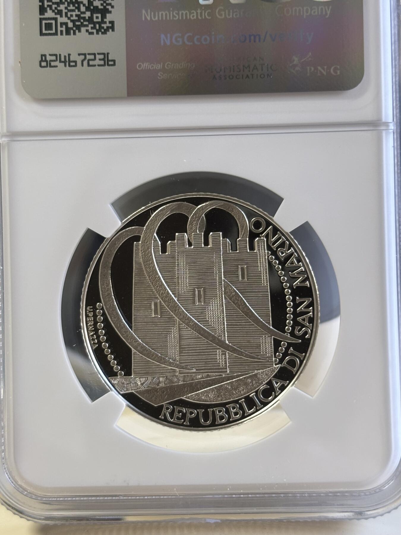 第181期拍卖 圣马力诺2006年发行著名画家安德烈.亚曼特尼亚著作《巴那斯山》精制银币NGC-PF69,18克，925银，限量8500枚，