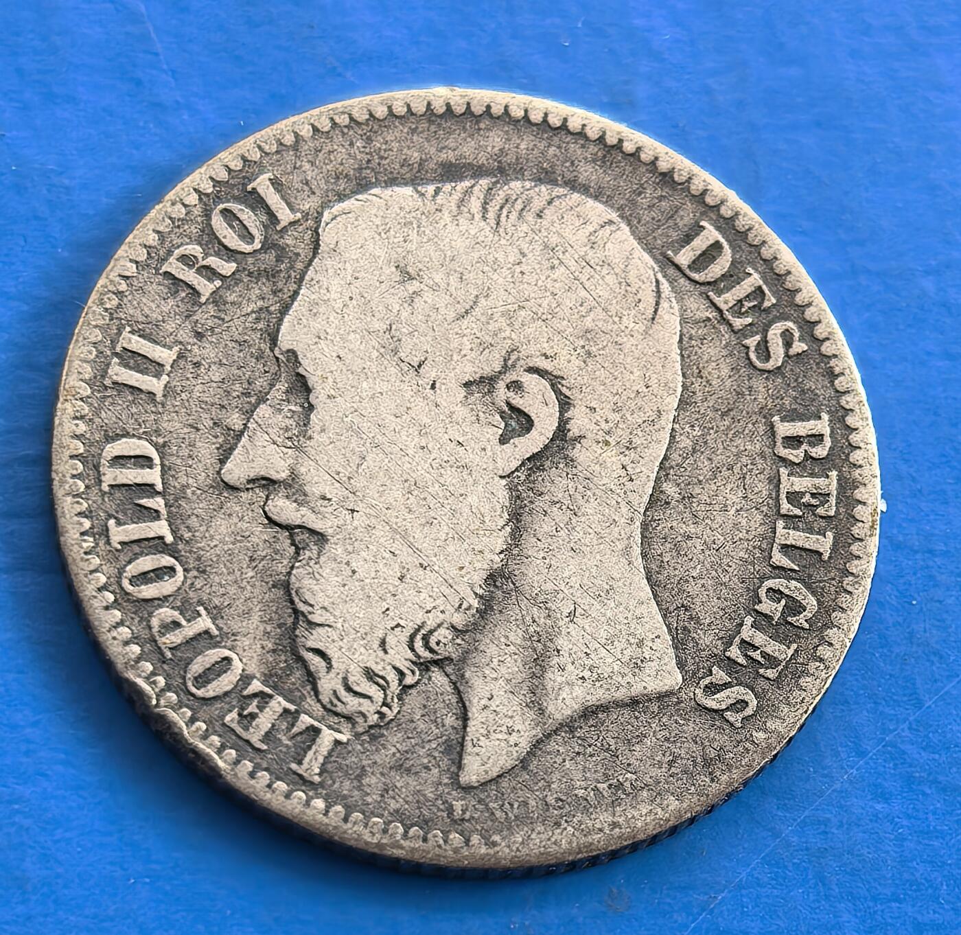 外国优质老铜币银币，周六九点倒数截拍，满百包邮，可寄存半年，喜欢朋友微信扫描二维码可直接参拍 法国1866年50分银币