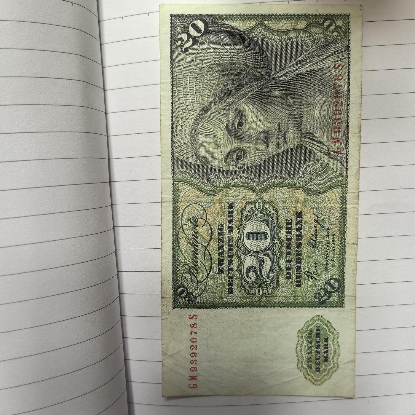 泡泡币外币第二十八场可代拍15038385335微信 纸币。