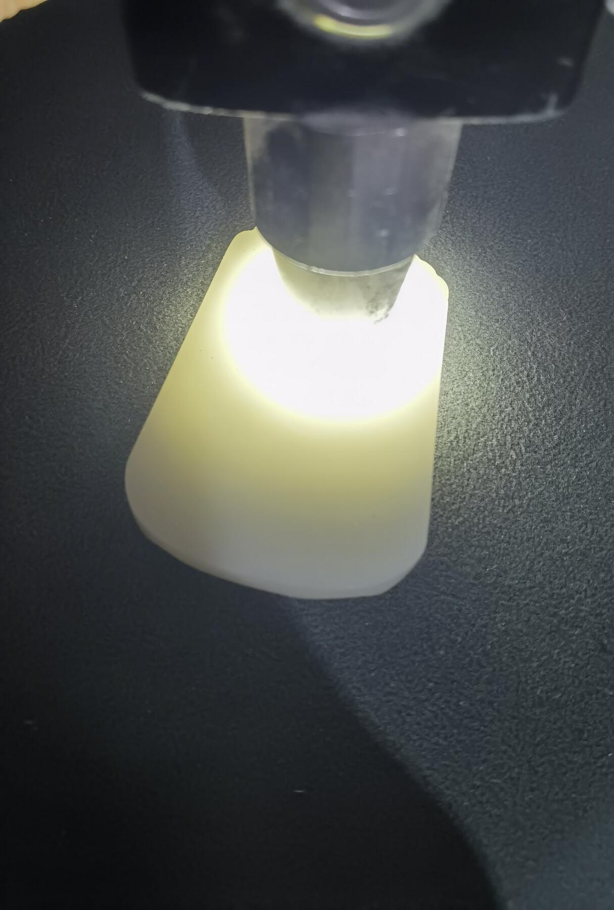 和田羊脂白玉吊坠