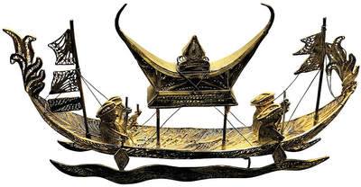 北京阿城哥拍卖2025年秋季拍卖会 - 近现代花丝工艺银制龙舟摆件一个，86.5g，花丝堆叠出精细的纹理与造型，呈现出镂空，立体的艺术效果，工艺复杂且极具观赏性