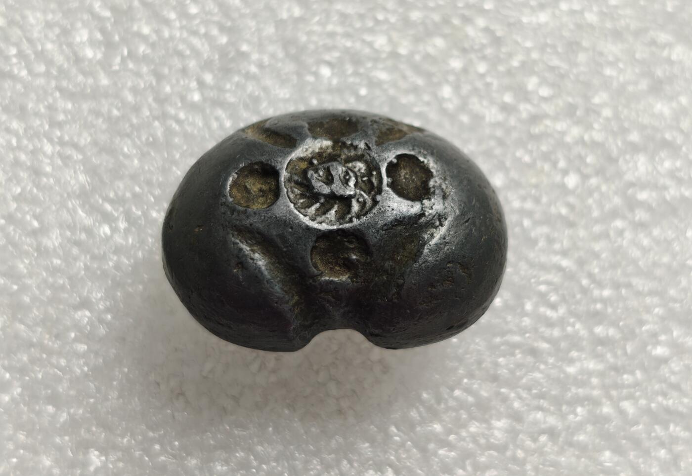 瓶子🏺第216期拍卖会  泰国早期素可泰王朝象形象戳锡锭  锡权砝码