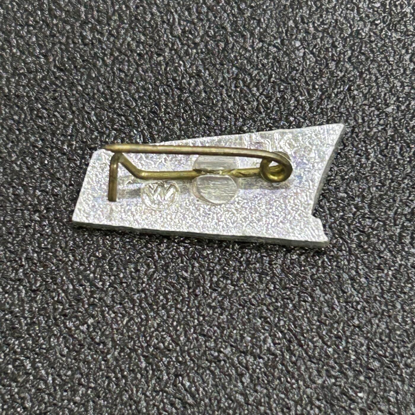 西秦中古拍卖第六十五期 苏联1917年十月革命纪念章