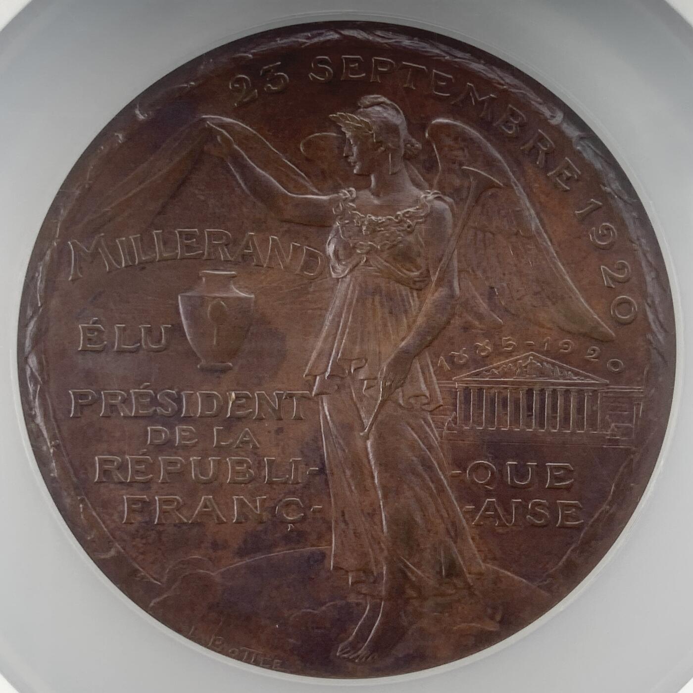 掌中浮雕-藏着的欧洲第041场 NGC MS61: 1920年法国政治家亚历山大-米勒兰当选法国总理纪念铜章，71mm