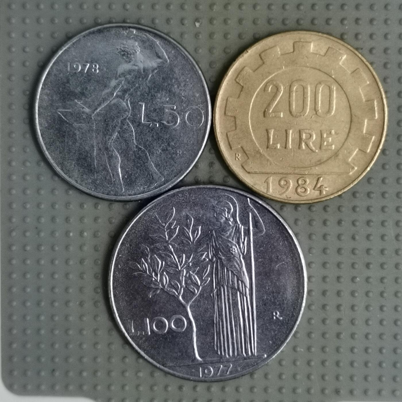 2025年第113场各国散币拍卖（总第113场） 意大利3枚