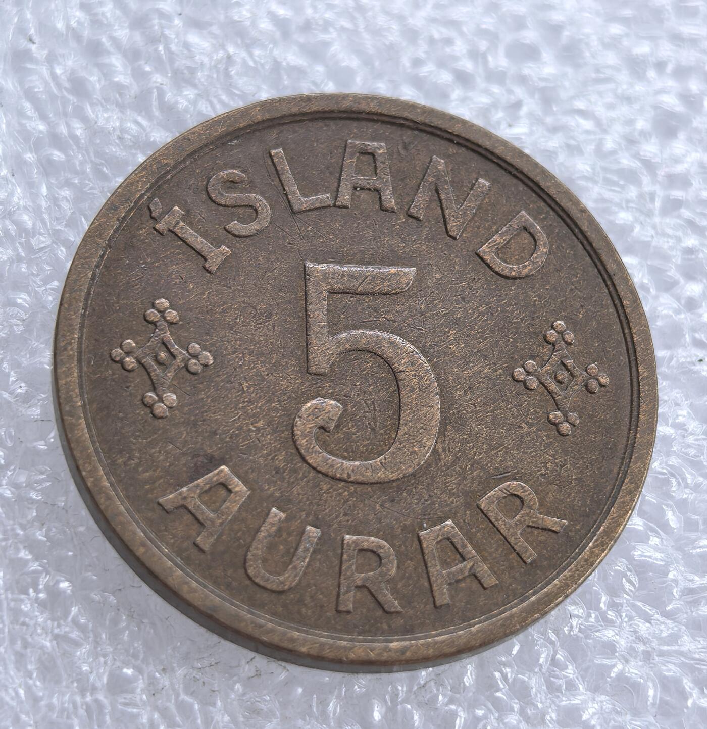 外国优质老铜币银币，周六九点倒数截拍，满百包邮，可寄存半年，喜欢朋友微信扫描二维码可直接参拍 冰岛1931年5欧尔