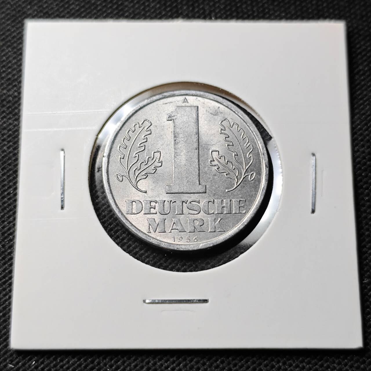 KK钱币收藏小铺  第368场  2月预留时间 周末发货  1956东德1马克 早年份