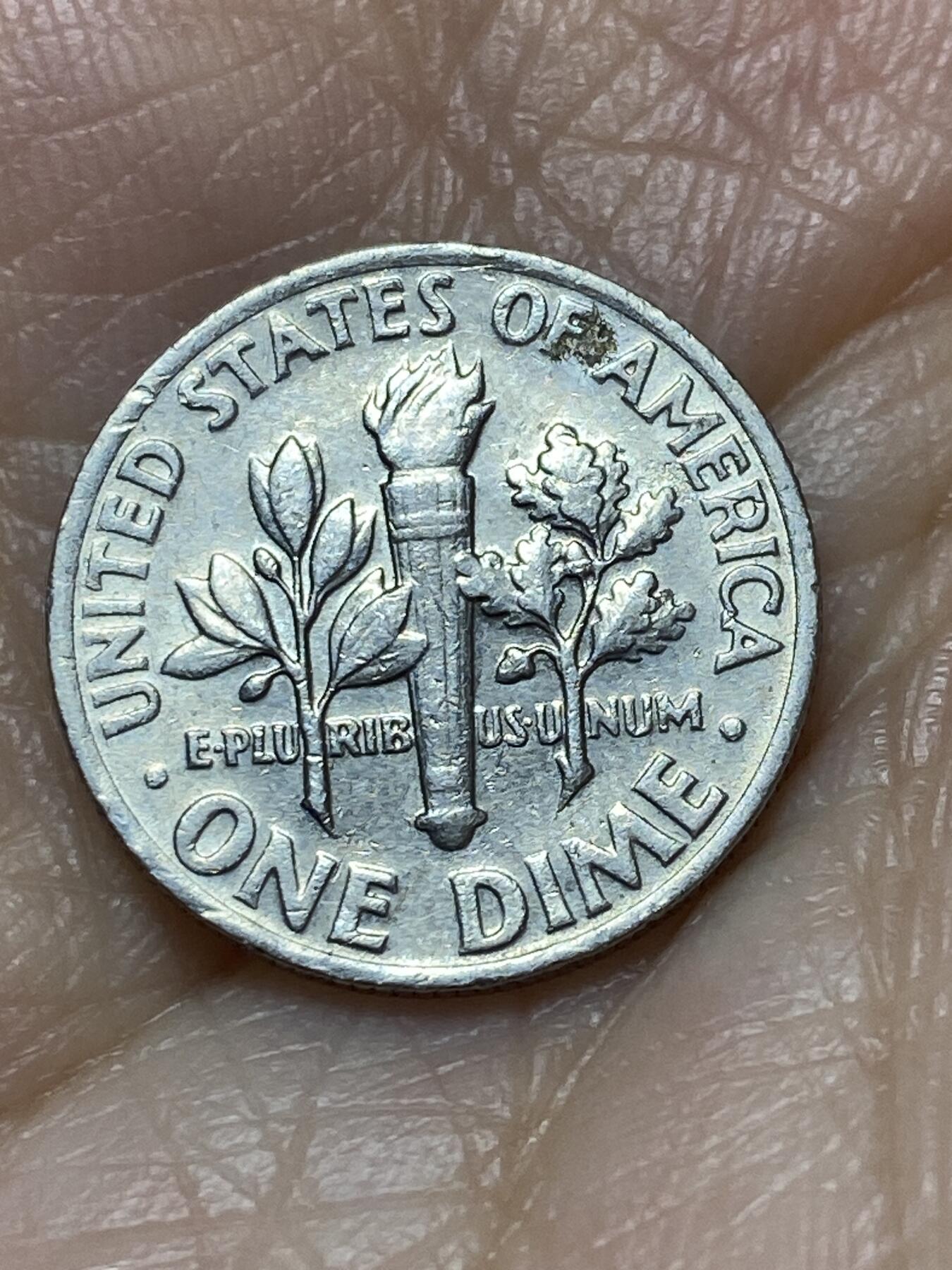 2025年第一百二十七场(总第一百五十三场）外国好品章牌、散币(免佣金) 美国🇺🇸1977年1角(罗斯福1角第二版，无标版)