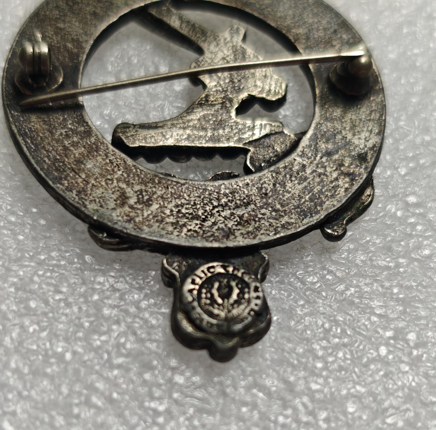 瓶子🏺第216期拍卖会  近卫军骑士团锡质徽章  带编号