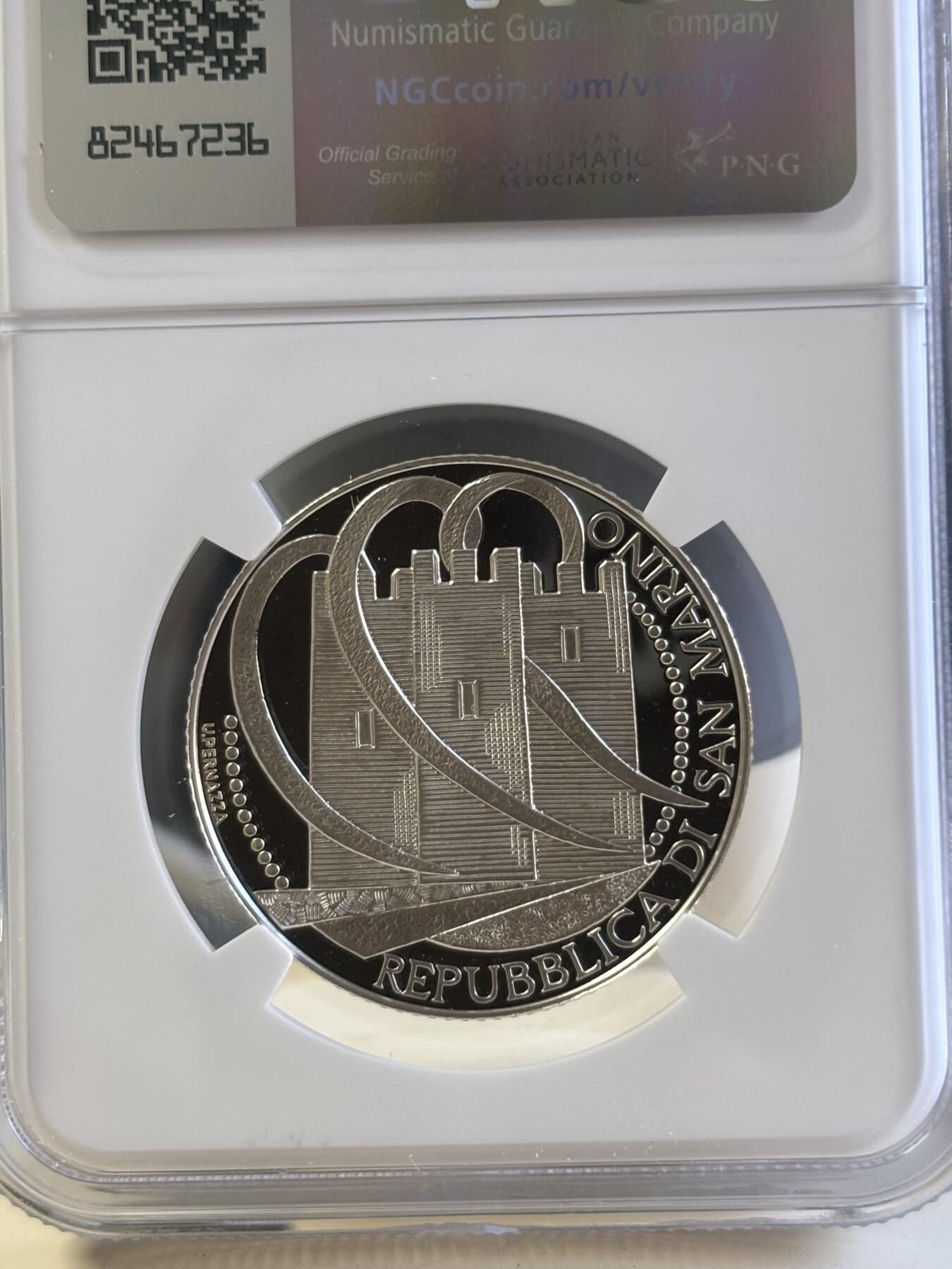 第181期拍卖 圣马力诺2006年发行著名画家安德烈.亚曼特尼亚著作《巴那斯山》精制银币NGC-PF69,18克，925银，限量8500枚，