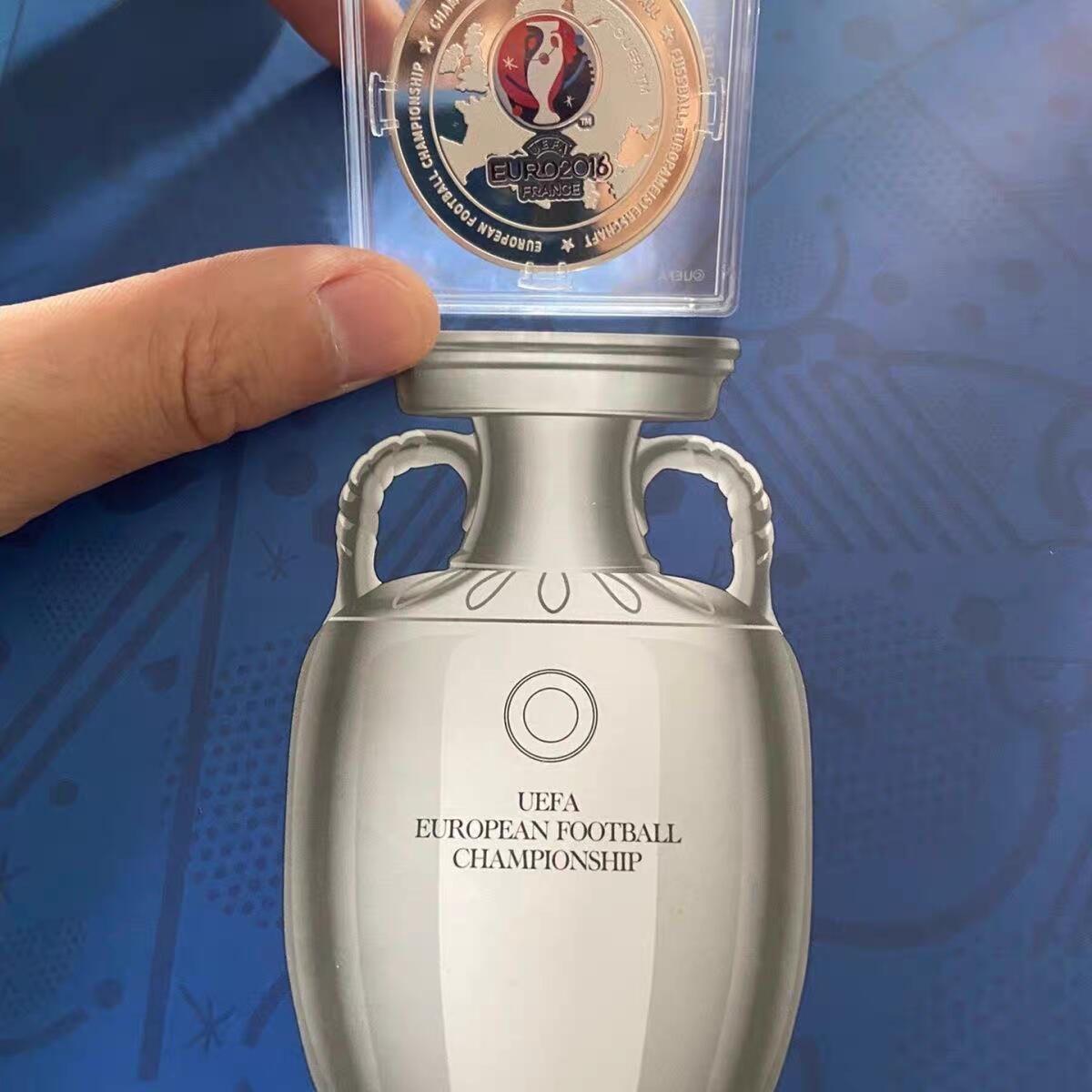 2016年法国欧洲杯足球赛纪念章之主办国发行版本