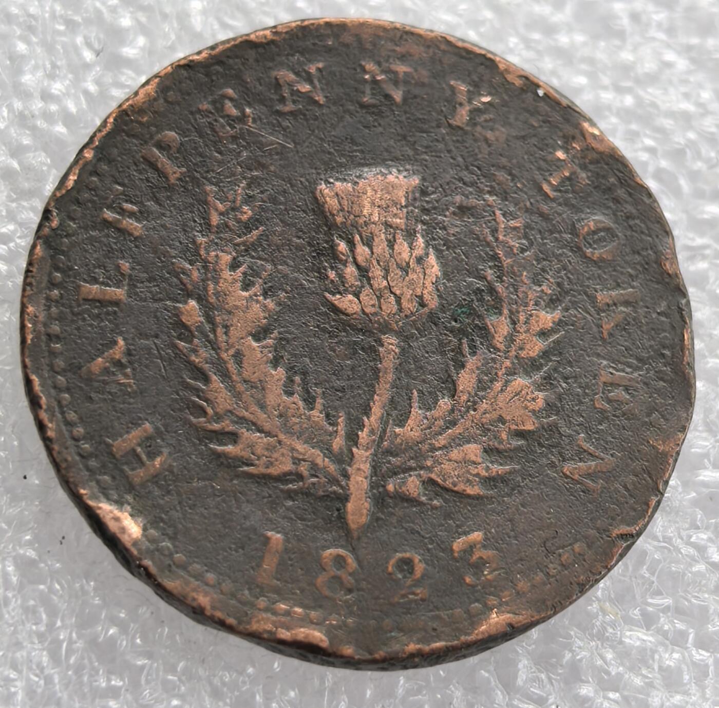 外国优质老铜币银币，周六九点倒数截拍，满百包邮，可寄存半年，喜欢朋友微信扫描二维码可直接参拍 加拿大新斯科舍省1823年半便士