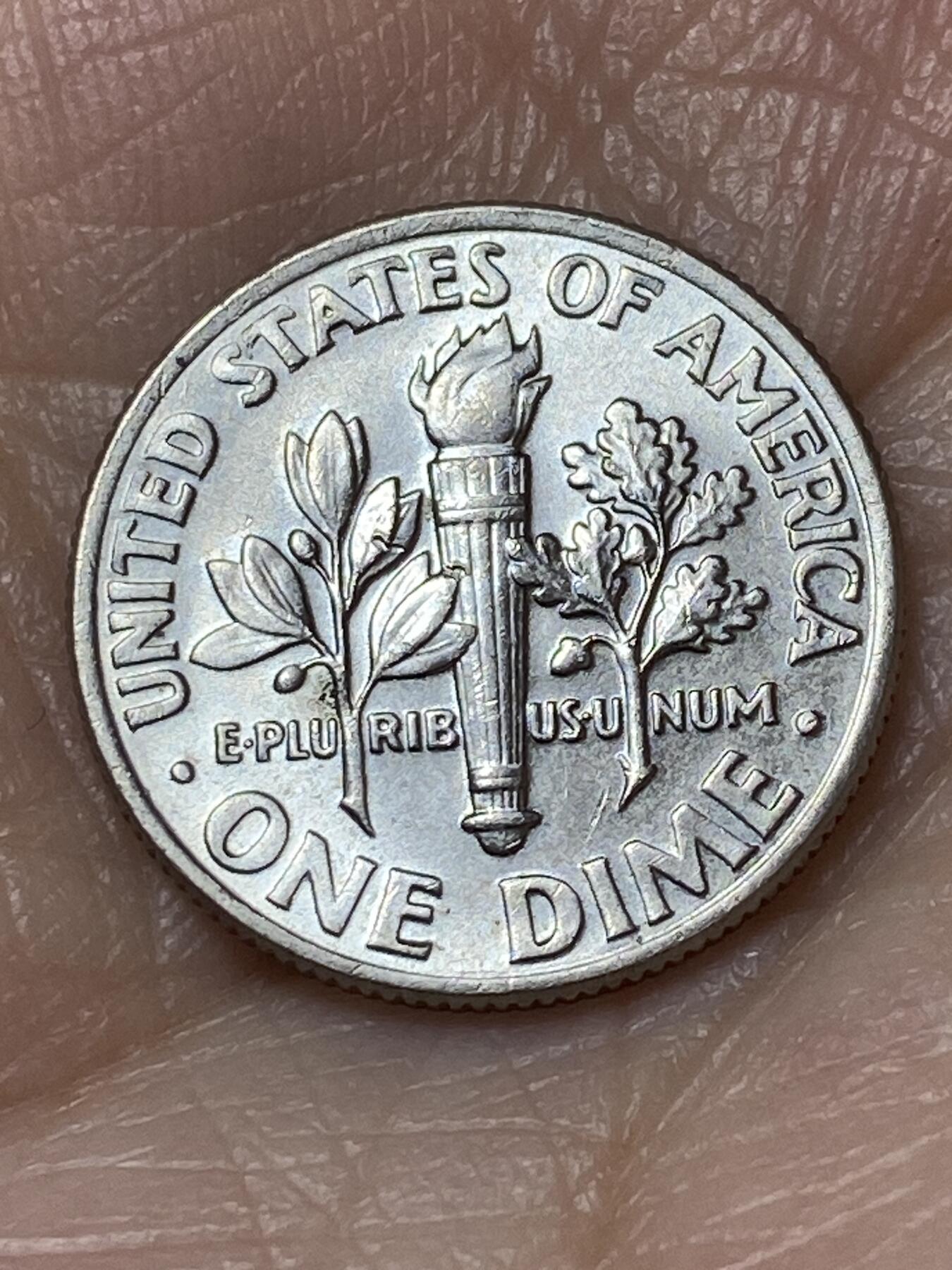 2025年第一百二十七场(总第一百五十三场）外国好品章牌、散币(免佣金) 美国🇺🇸2001年1角(罗斯福1角第二版，D标丹佛造)