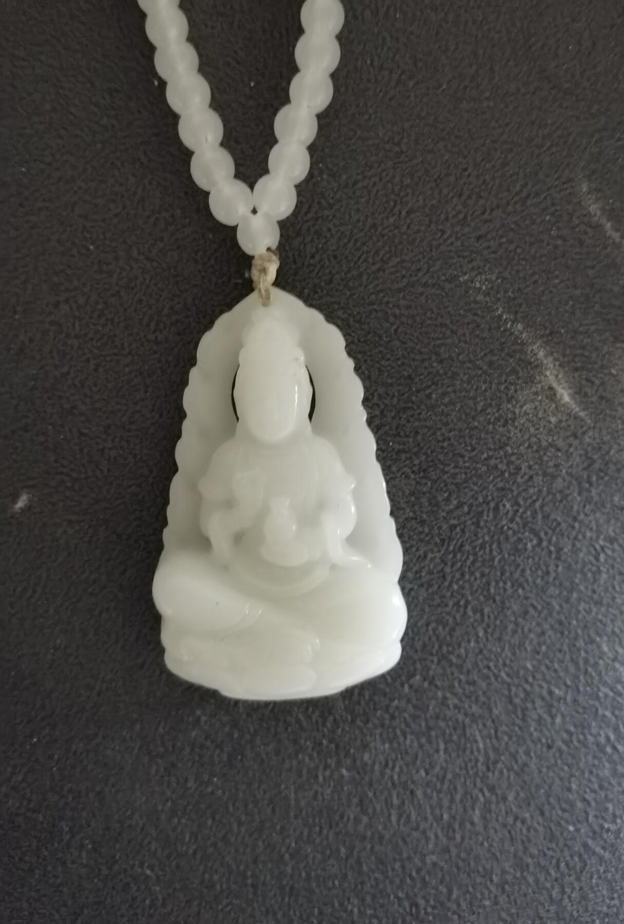 和田羊脂白玉观音吊坠