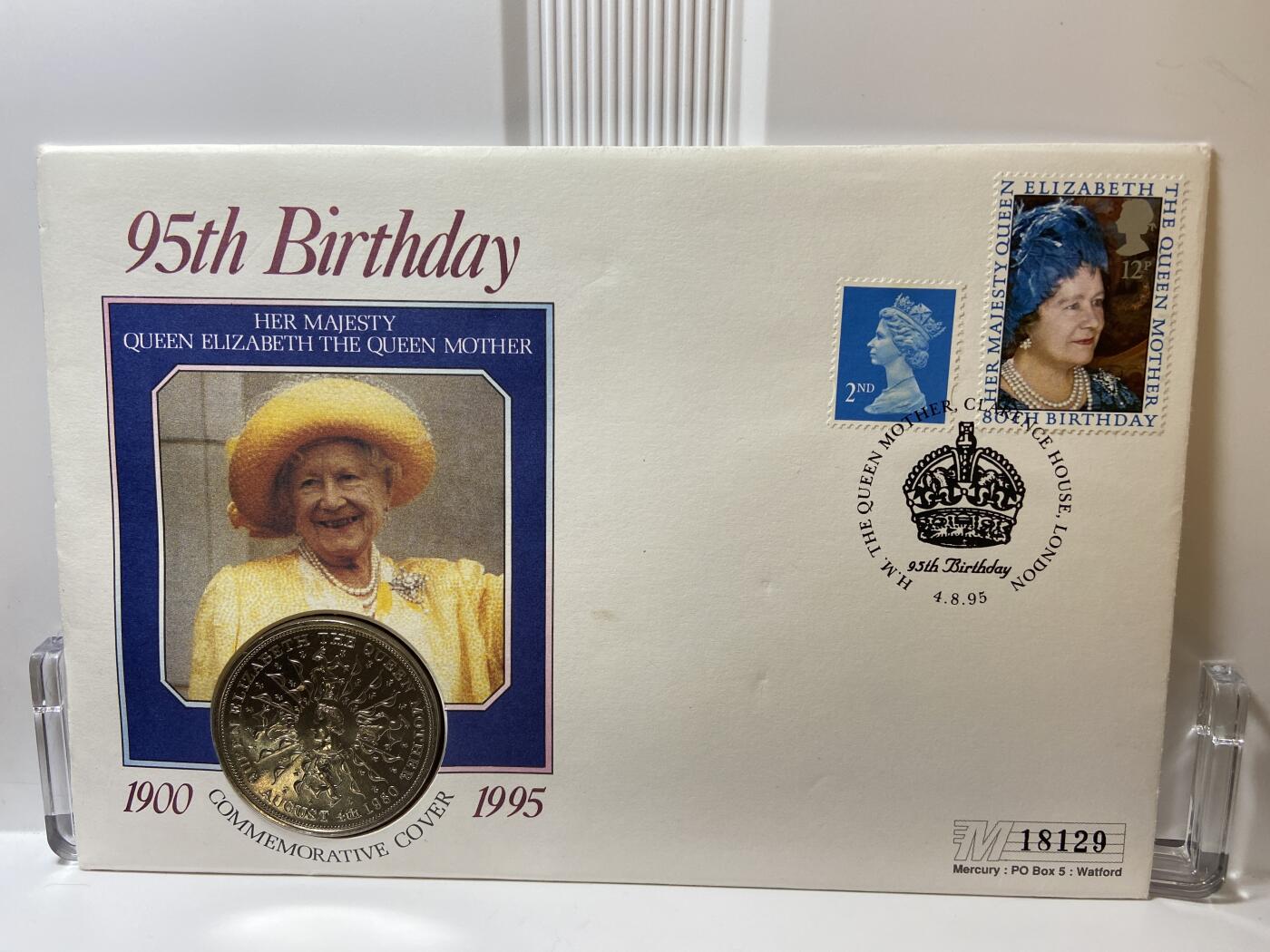 2025年第一百二十八场(总第一百五十四场）外国好品散币、邮币封和邮票场(免佣金) 邮币封–英国🇬🇧1980年25便士纪念币(伊丽莎白二世女王母亲95岁寿辰纪念封)