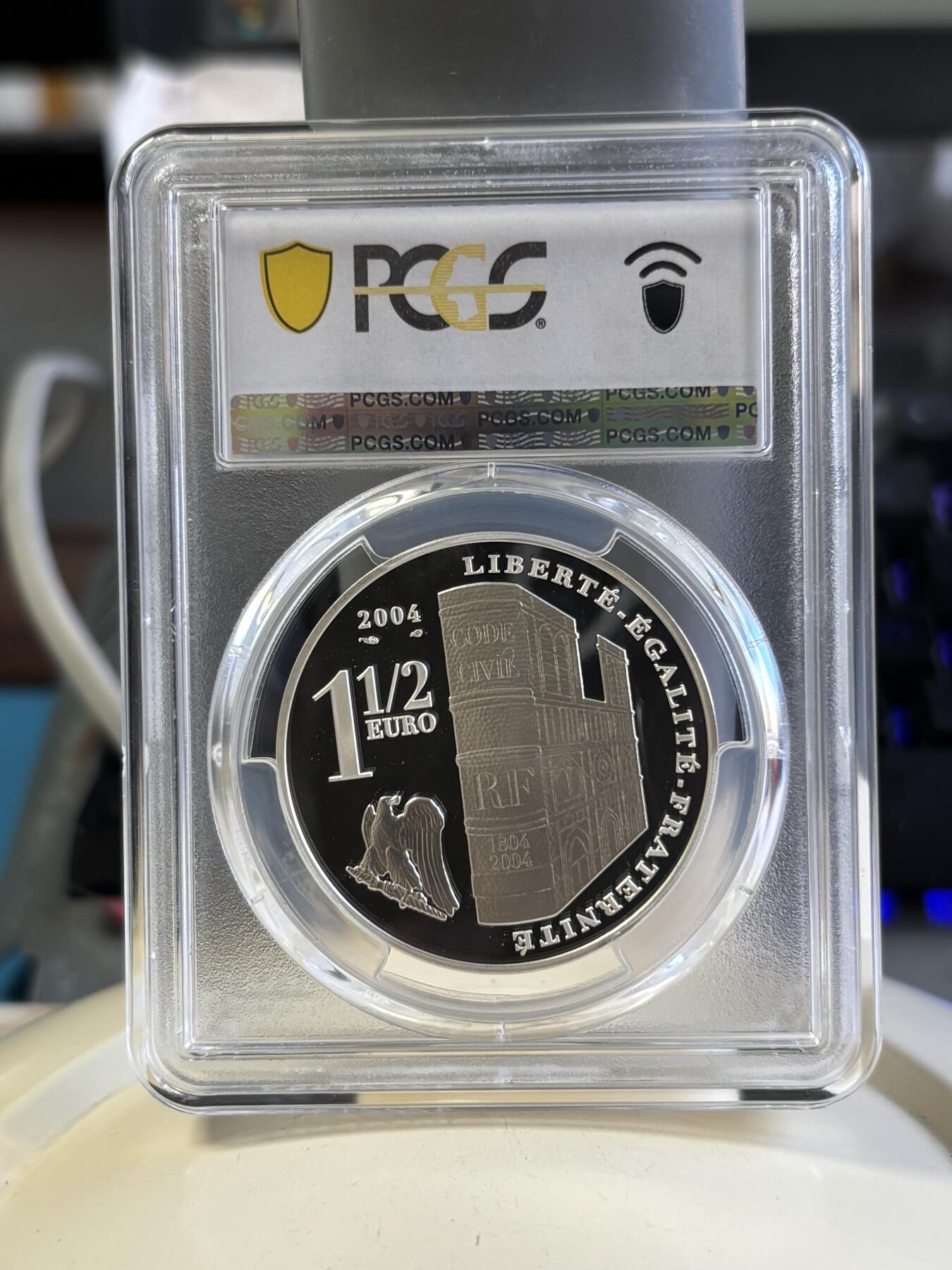 第181期拍卖 法国2004年拿破仑加冕两百周年精制纪念银币PCGS-PR69，900银，22.2克，发行20000枚