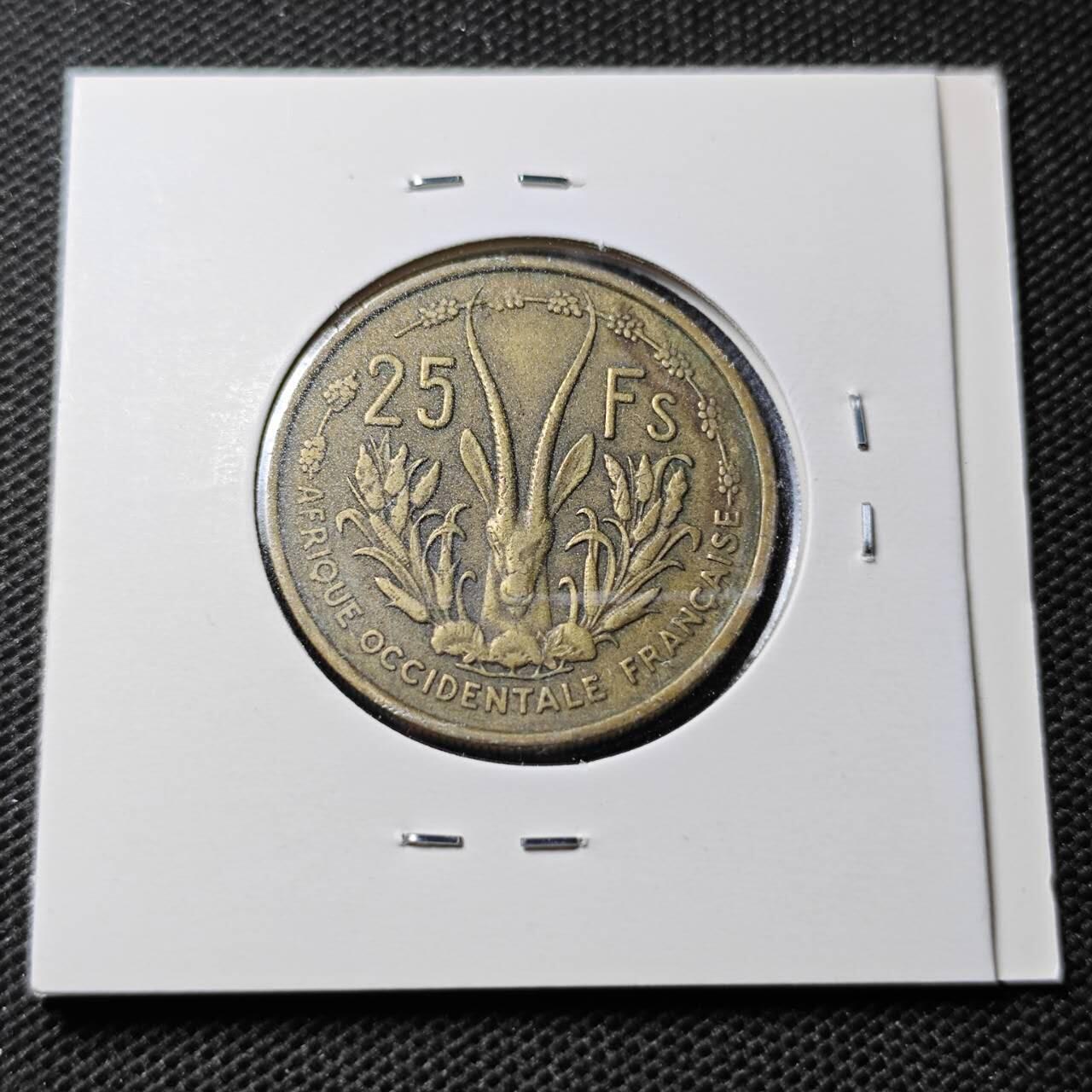 KK钱币收藏小铺  第368场  2月预留时间 周末发货  1956西非25法郎