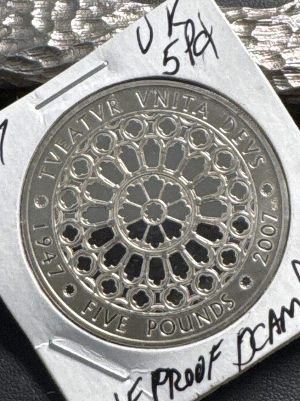 ❤️【币观天下】❤️ 第330期钱币拍卖- 2025.11.14周五晚上6点半场-长期征集拍品 2007年大英帝国女王金婚精制纪念币