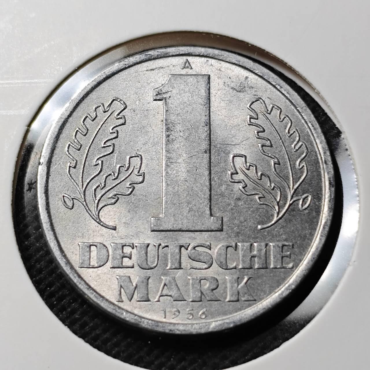 KK钱币收藏小铺  第368场  2月预留时间 周末发货  1956东德1马克 早年份
