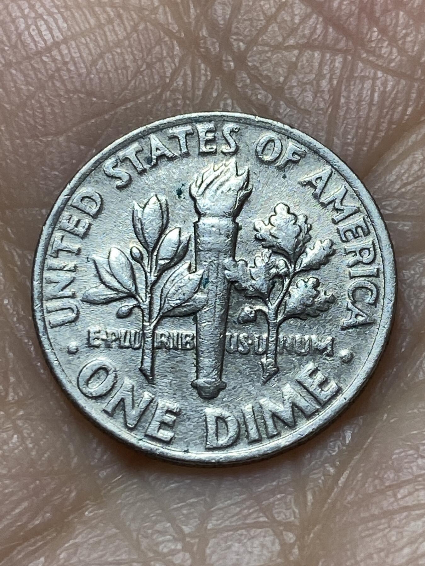 2025年第一百二十七场(总第一百五十三场）外国好品章牌、散币(免佣金) 美国🇺🇸1977年1角(罗斯福1角第二版，无标版)