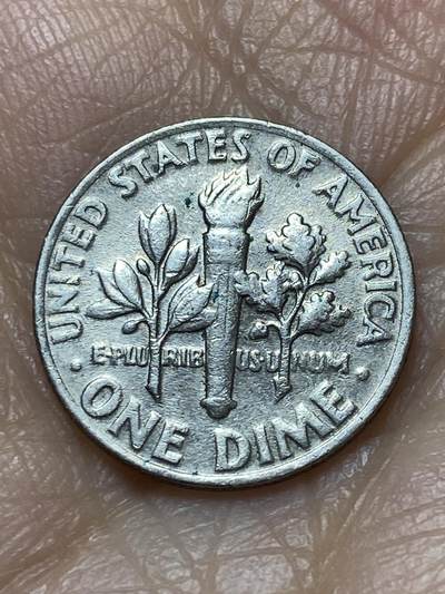 2025年第一百二十七场(总第一百五十三场）外国好品章牌、散币(免佣金) - 美国🇺🇸1977年1角(罗斯福1角第二版，无标版)