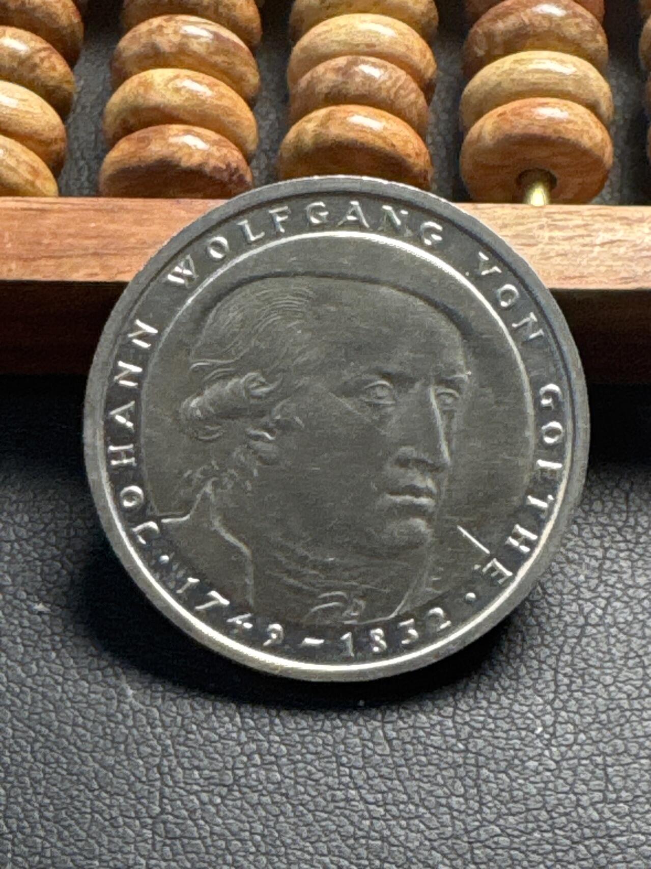 ❤️【币观天下】❤️ 第330期钱币拍卖- 2025.11.14周五晚上6点半场-长期征集拍品 西德联邦德国1982年 约翰.洪尔夫冈.冯.歌德逝世150周年5马克纪念币