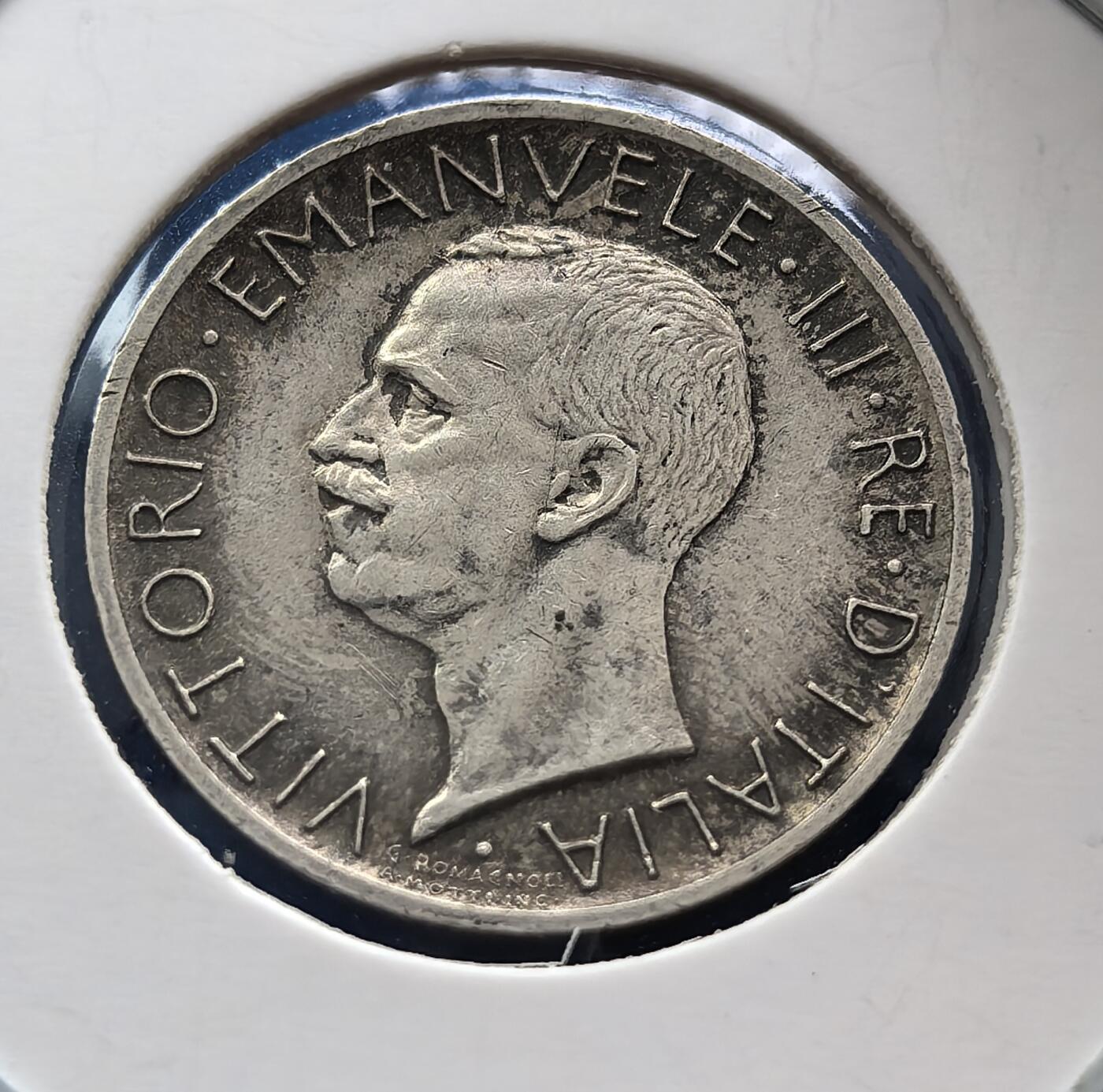 外国优质老铜币银币，周六九点倒数截拍，满百包邮，可寄存半年，喜欢朋友微信扫描二维码可直接参拍 极美品细节清楚意大利1929年5里拉银币