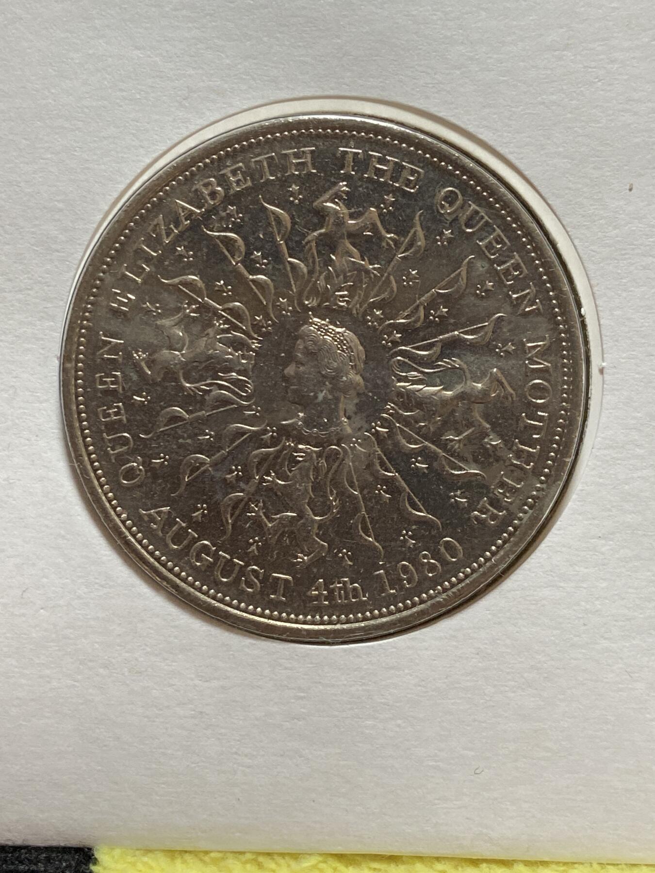 2025年第一百二十八场(总第一百五十四场）外国好品散币、邮币封和邮票场(免佣金) 大型邮币封–英国🇬🇧1980年25便士纪念币(2001年伊丽莎白二世女王母亲101岁寿辰纪念封)