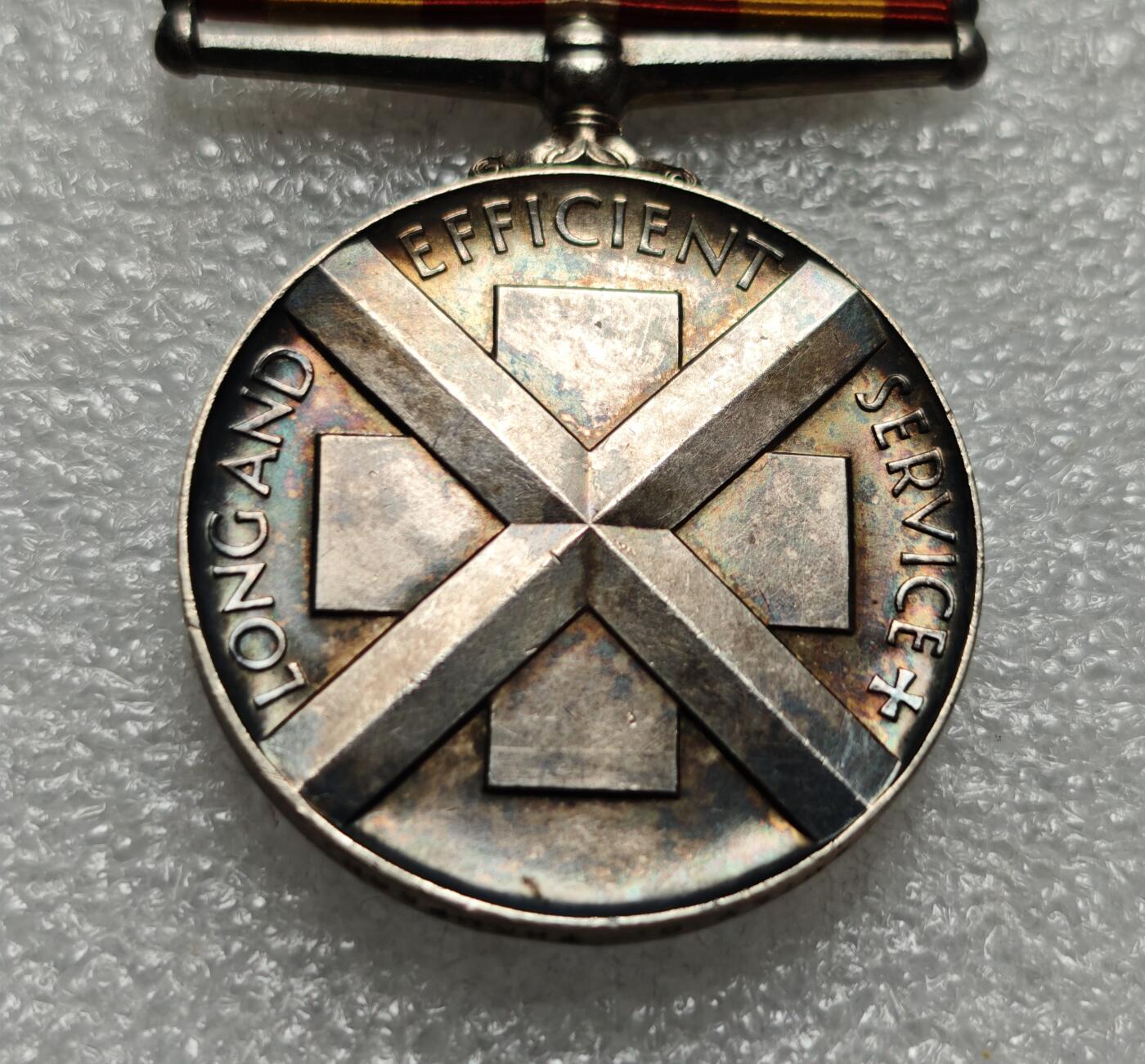 瓶子🏺第216期拍卖会  英国皇家医疗志愿者公益服务银质奖章