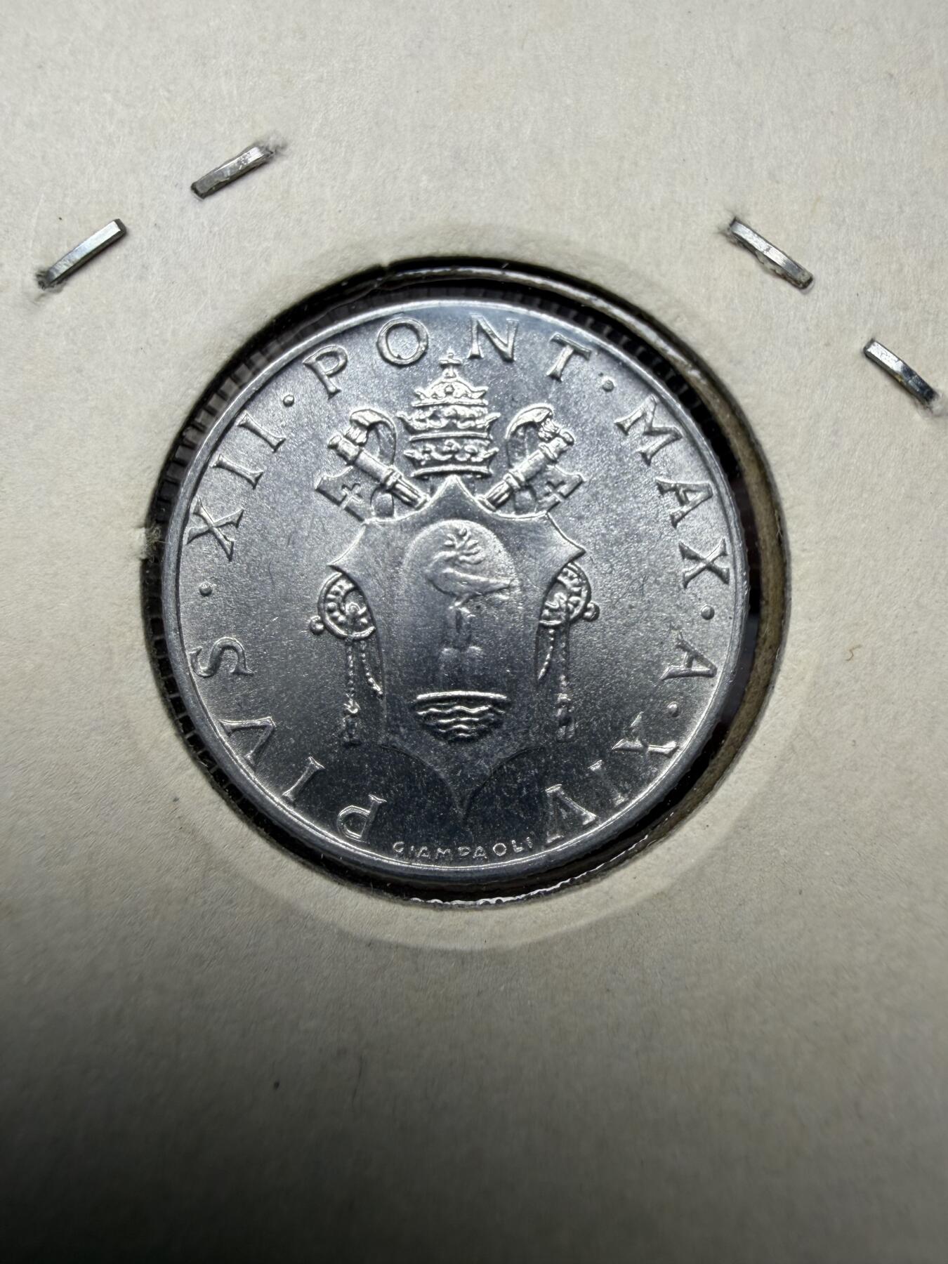 2025年集古藏今外币拍卖第十期-第6场—（总第286拍），可以寄存60天，满160元包邮。 1952年梵蒂冈2里拉2枚