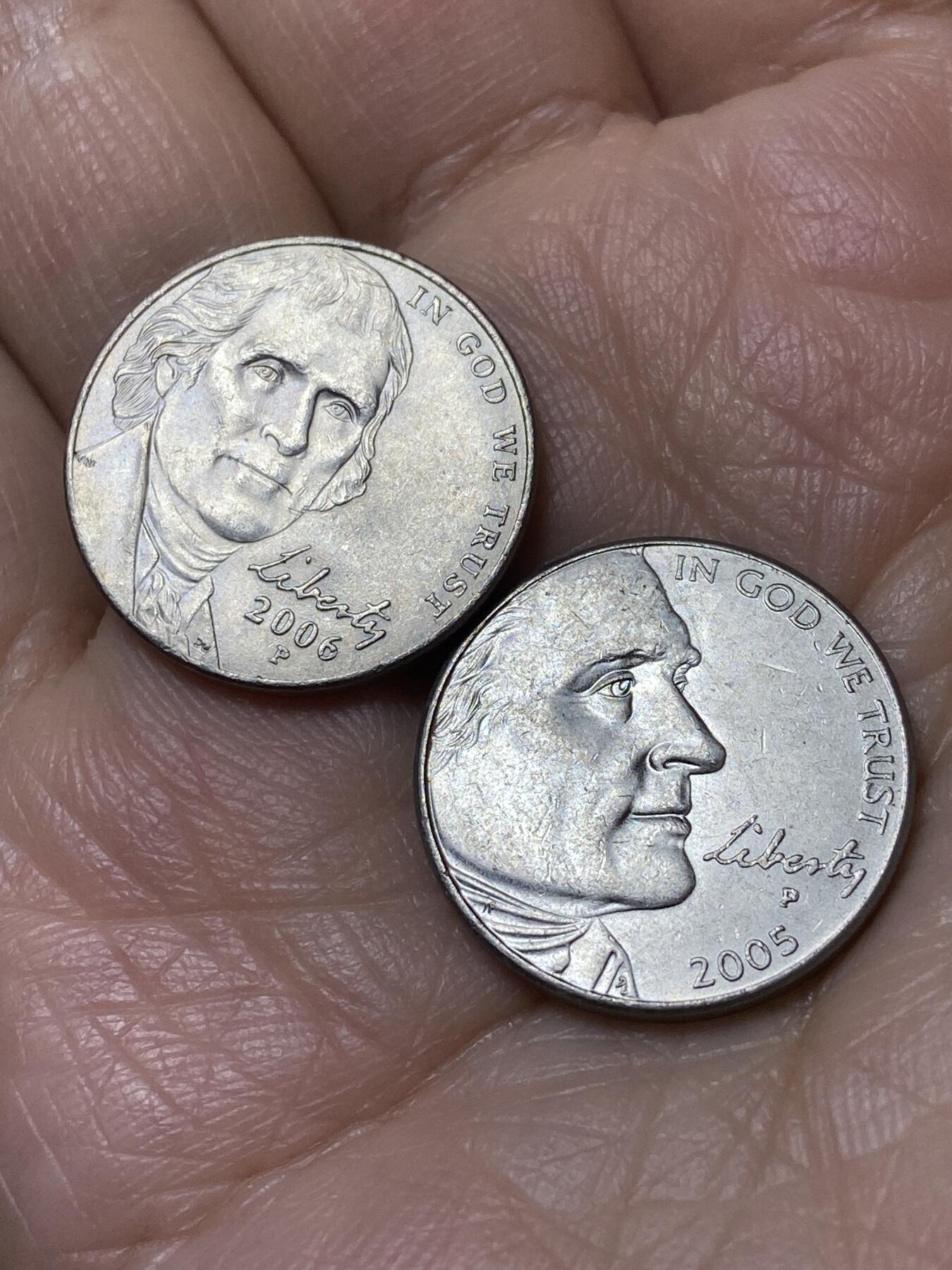 2025年第一百二十七场(总第一百五十三场）外国好品章牌、散币(免佣金) 美国🇺🇸2枚：2005年2006年5分(P标费城造)