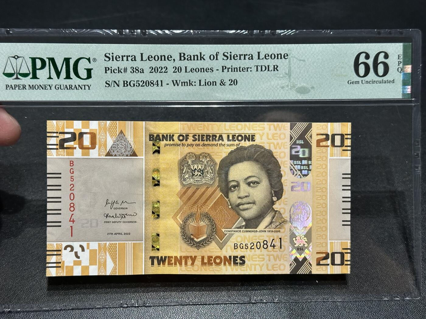 《外钞收藏家》第五百八十四期（优质场）（本平台长期征集拍品、欢迎藏友们联系合作） 2022年塞拉利昂20 PMG68