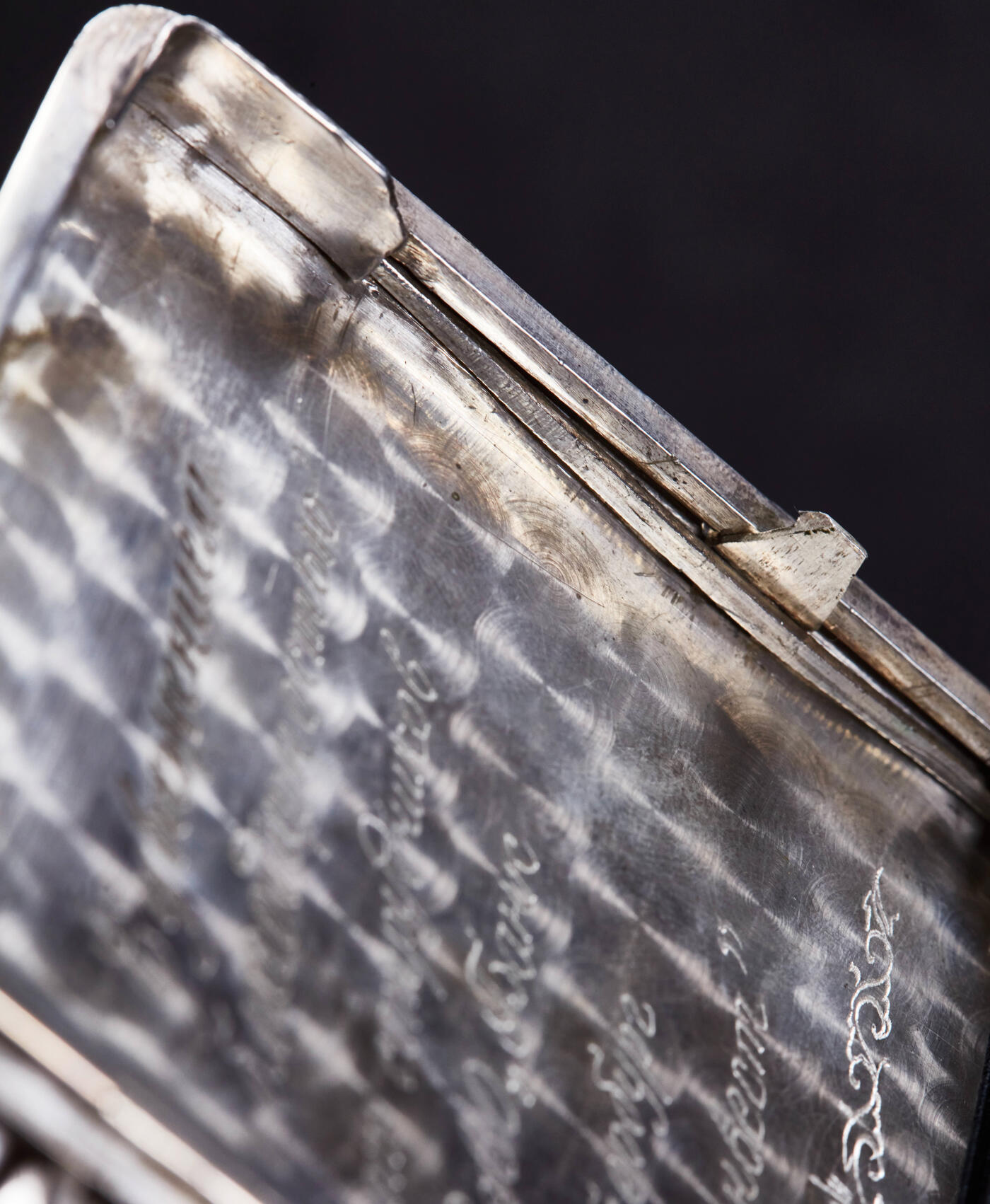 【俄甄集藏】2025年(044)11-12星期三晚 19:30 全场包邮