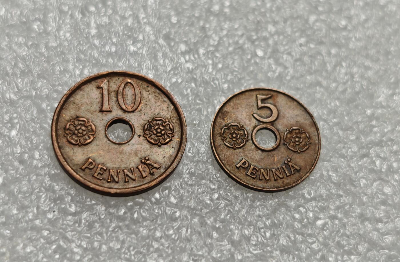 瓶子🏺第216期拍卖会  俄占芬兰1941-1942年5和10盆尼  好品