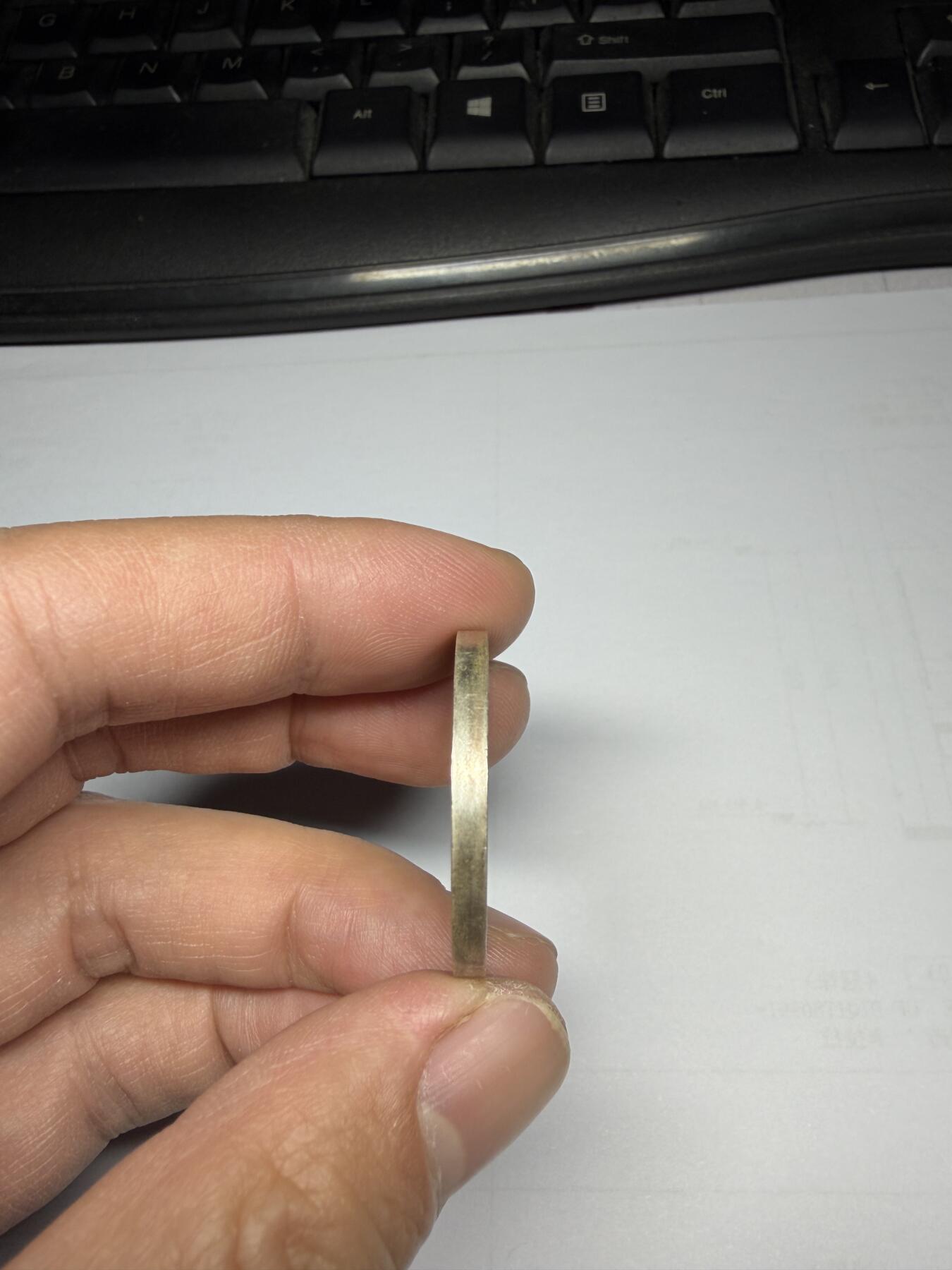 2025年集古藏今外币拍卖第十期-第5场—（总第285拍），可以寄存60天，满160元包邮。 1964年东京奥运会纪念银章，重量18.68克，925银