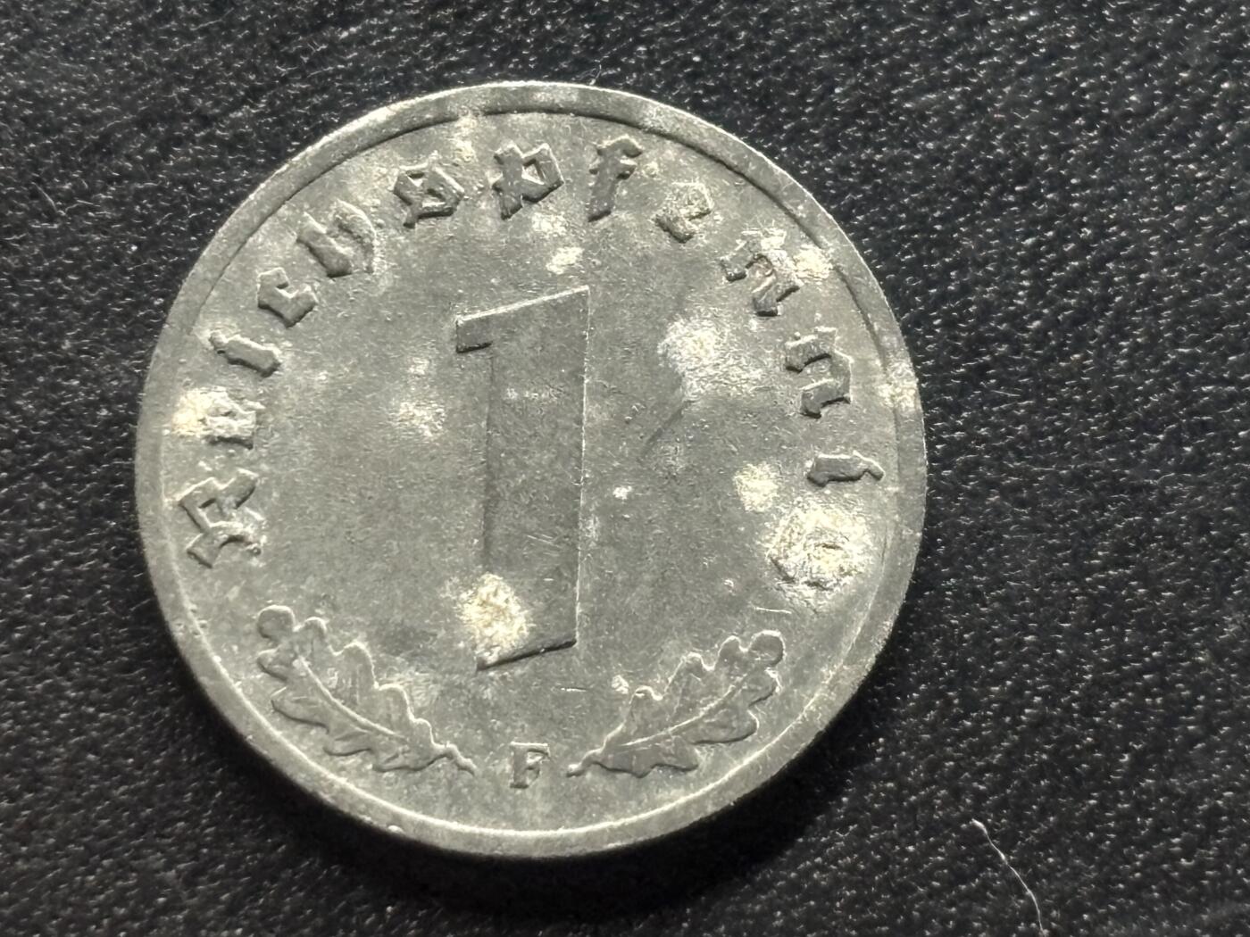 邮泉阁限时拍卖第三十五场补 德国硬币（第三帝国）专场（硬币在国外。请付邮费6元。） 德国第三帝国1943年1芬尼F版