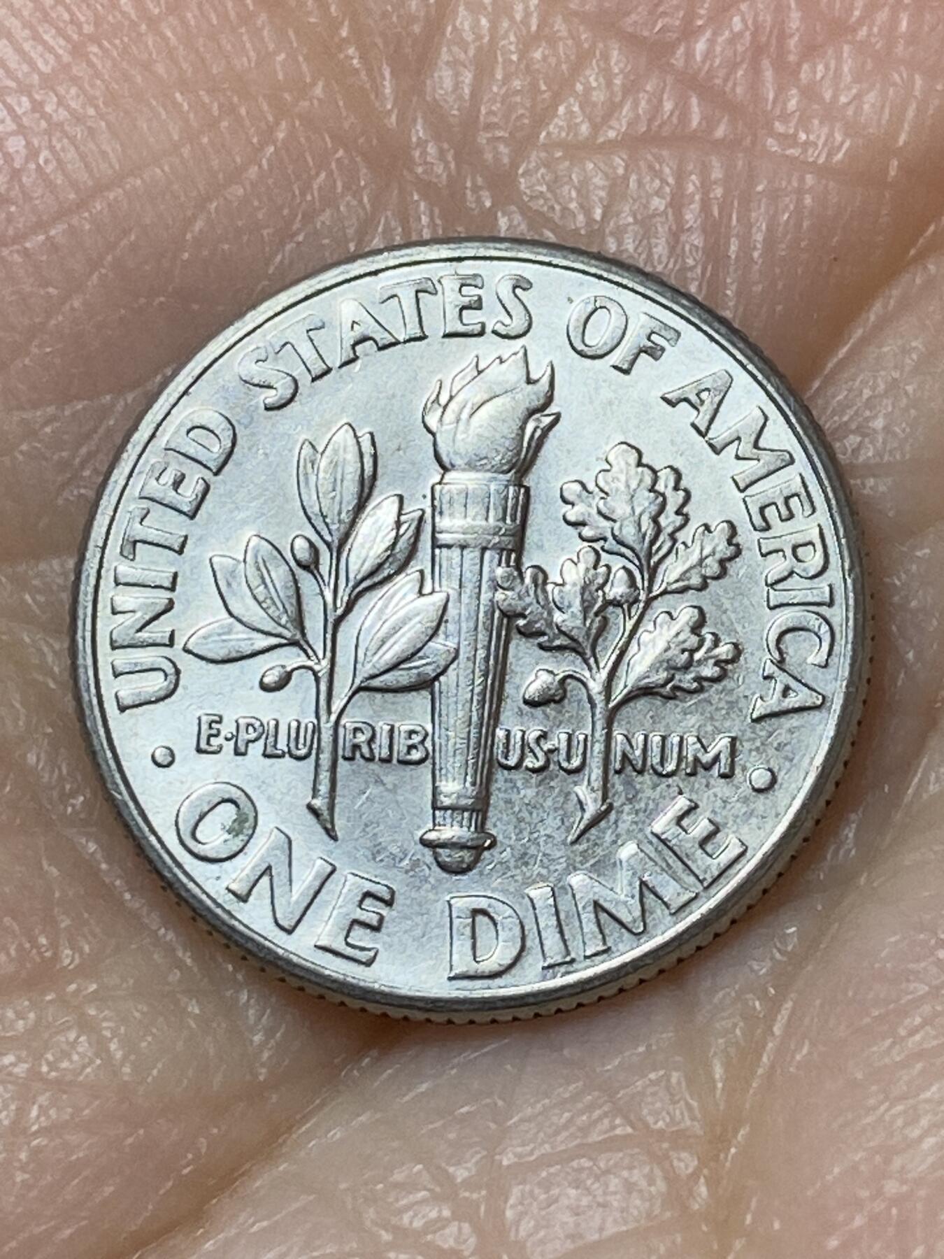 2025年第一百二十七场(总第一百五十三场）外国好品章牌、散币(免佣金) 美国🇺🇸2000年1角(罗斯福1角第二版，D标丹佛造)