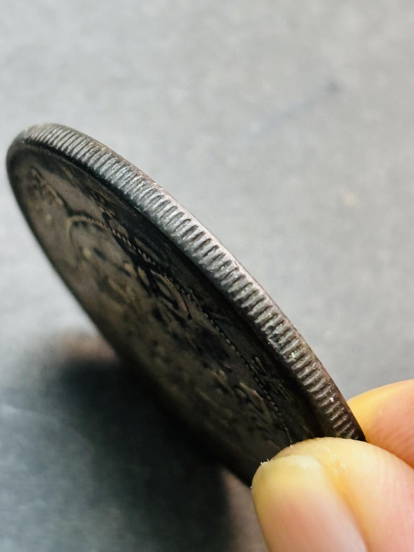 文馨钱币收藏第 281 场，【 长期接收代拍品】银元，银币，套币，纸币专场（本场截拍后休息三天，19 号发货） 少见品，大清宣统元宝库平七钱二分银元，老墨黑彩边包浆，边道冲压足，三包，包真包老包到代