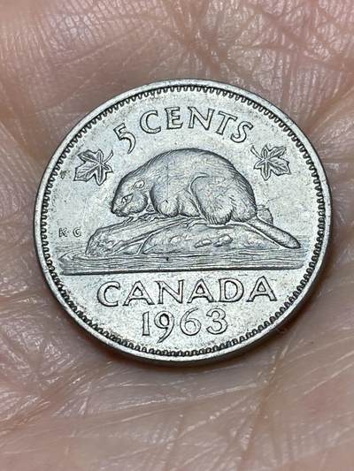 2025年第一百二十八场(总第一百五十四场）外国好品散币、邮币封和邮票场(免佣金) - 加拿大🇨🇦1963年5分(伊丽莎白二世青年桂冠第三版，首发年仅发行2年)