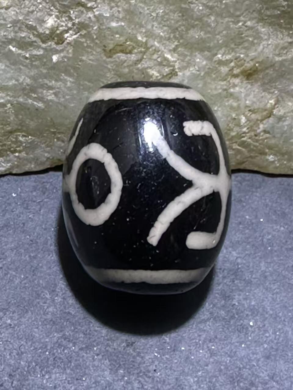 仅此一颗，精品藏传贵人玛瑙天珠一颗