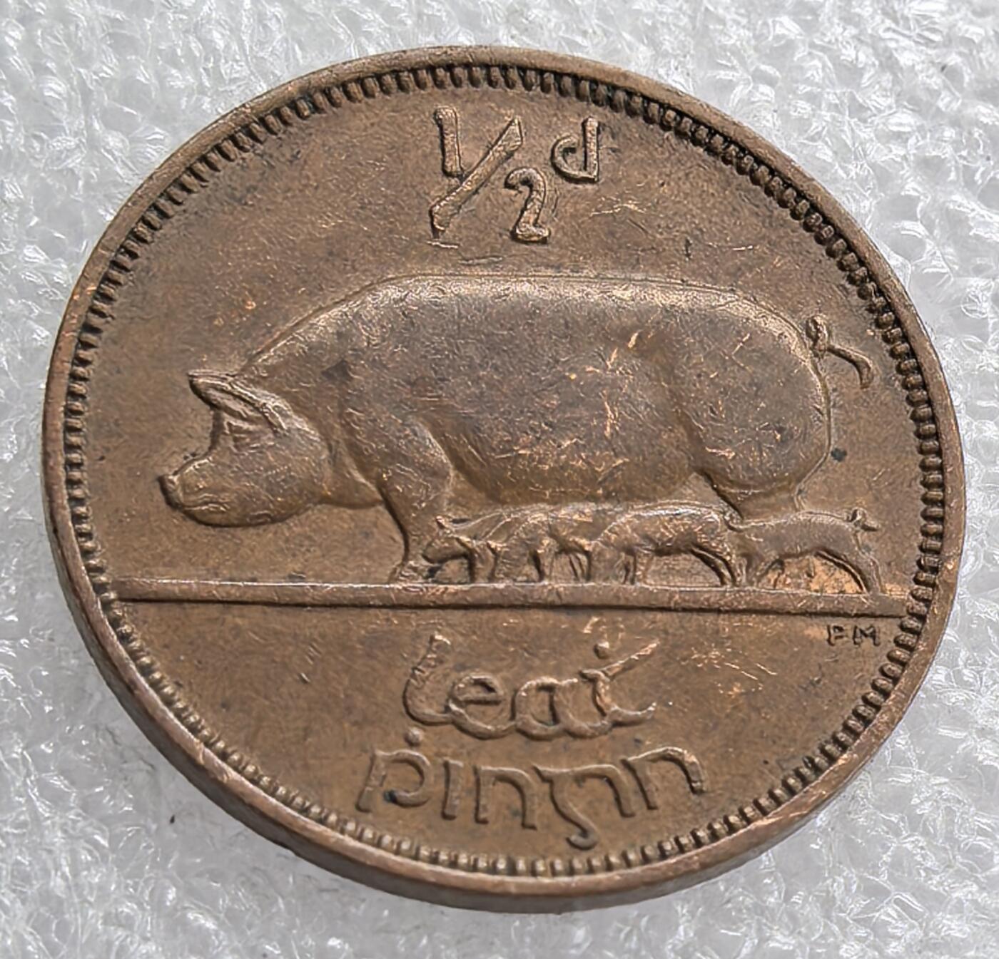 外国优质老铜币银币，周六九点倒数截拍，满百包邮，可寄存半年，喜欢朋友微信扫描二维码可直接参拍 爱尔兰1943年半便士