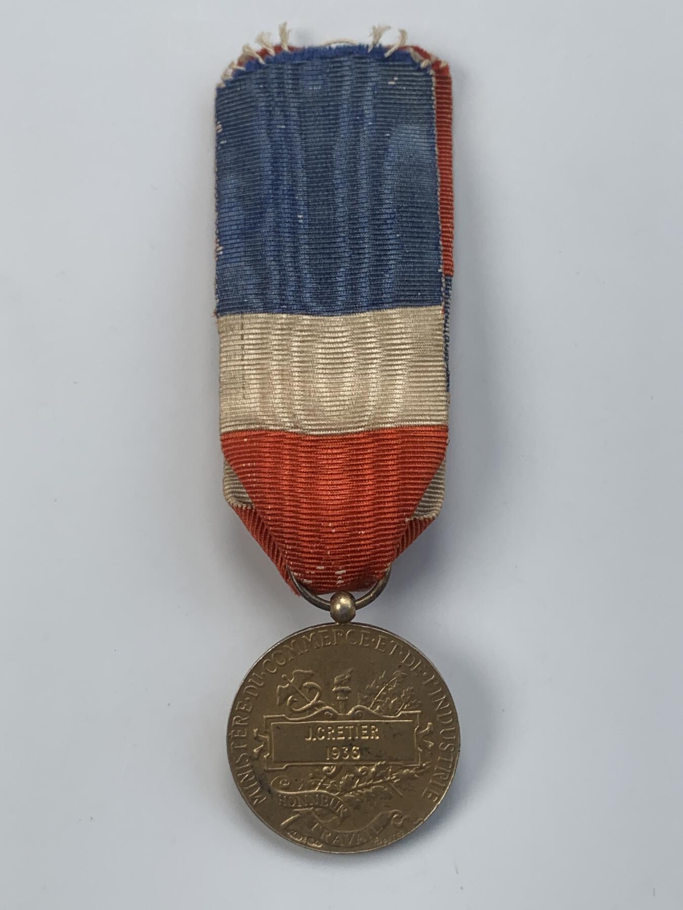 掌中浮雕-藏着的欧洲第041场 1936年法国新花环玛丽安娜银质奖章，章体27mm，10.38g